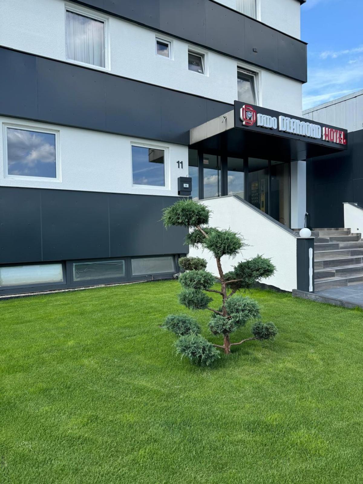 Dido Diamond Hotel Dietzenbach Extérieur photo